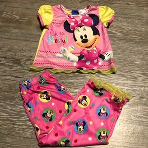 Disney Minnie Mouse Pink Girl’s Pajama Matching Set